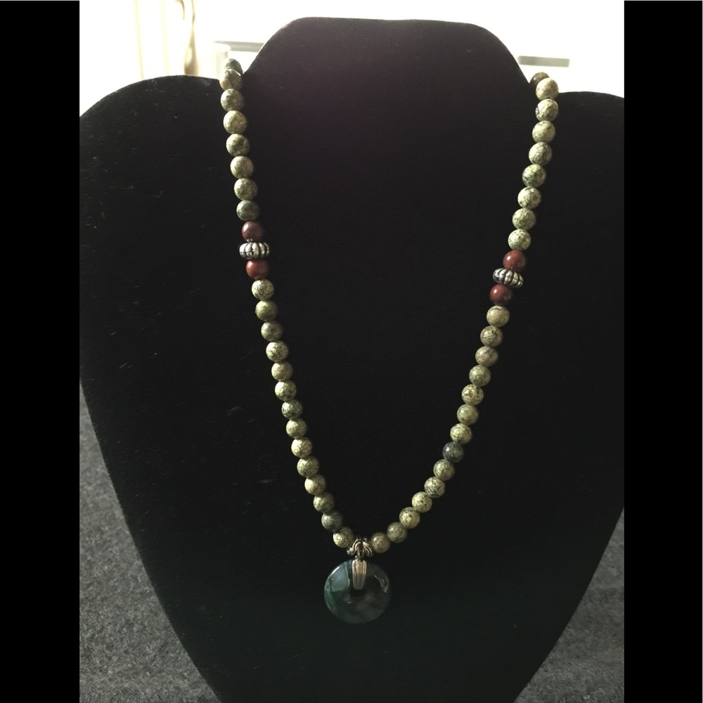 Unakite small beads necklace, 18” with agate disk